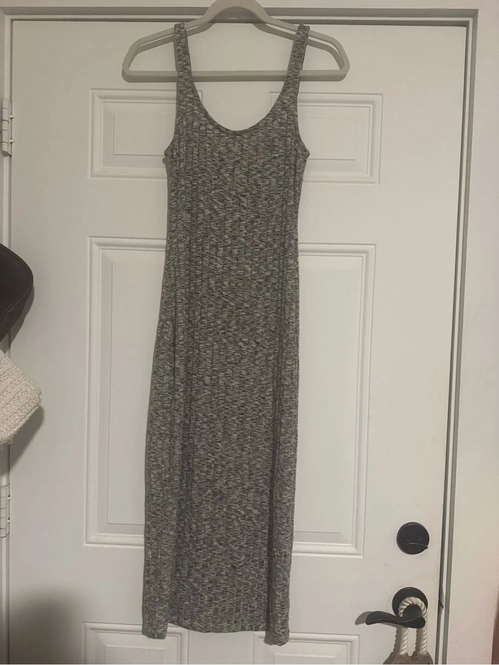 Billabong Gray Ribbed Scoop-Neck dress